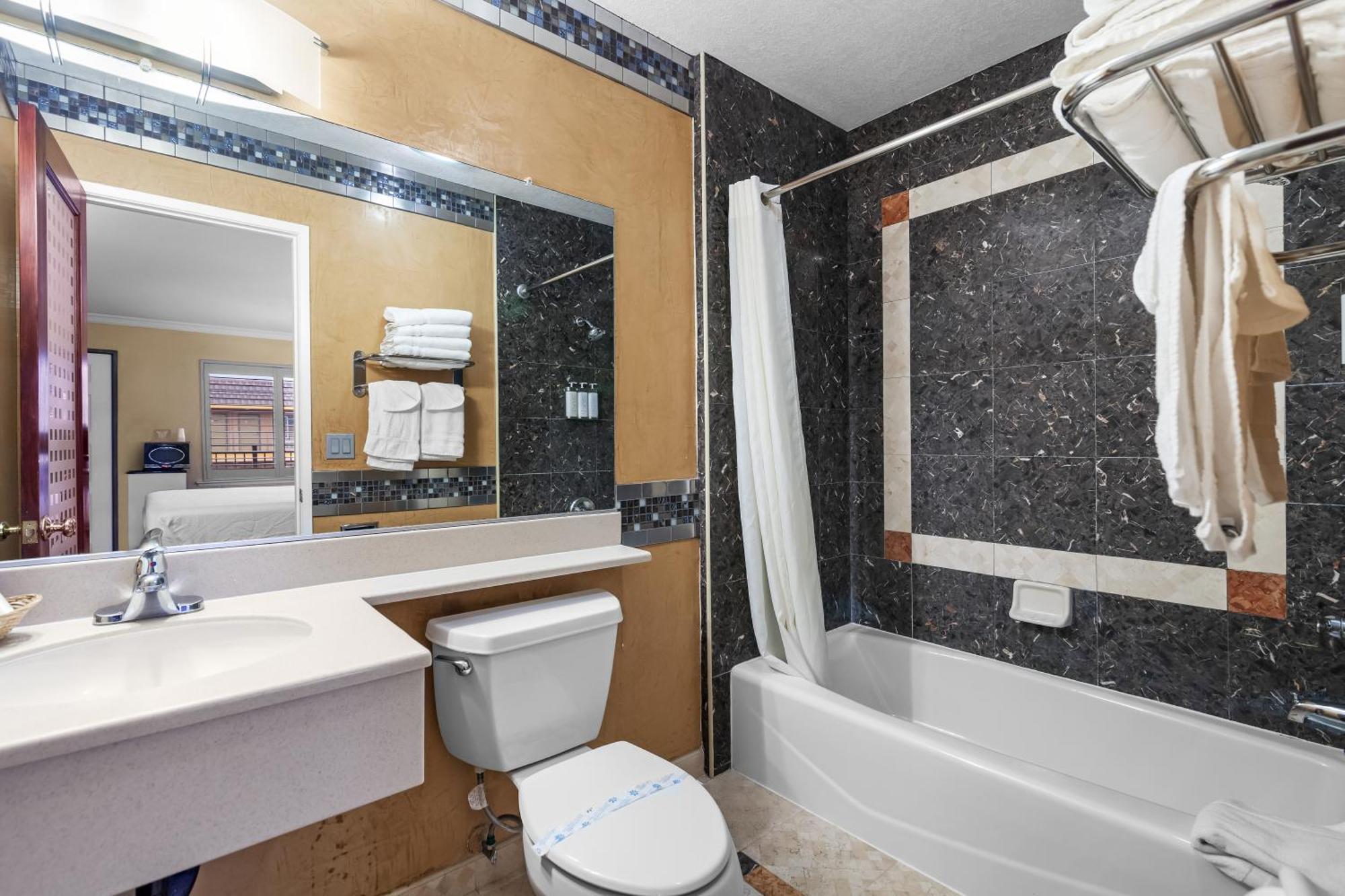 Santa Clarita Motel - Near Six Flags Magic Mountain - Valencia 외부 사진