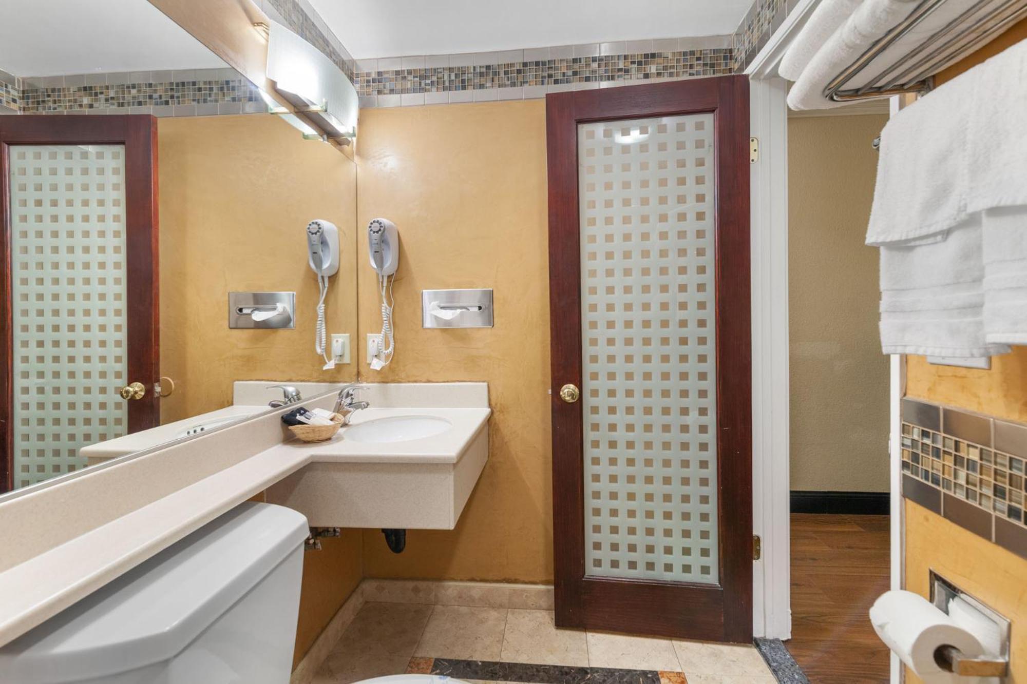 Santa Clarita Motel - Near Six Flags Magic Mountain - Valencia 외부 사진
