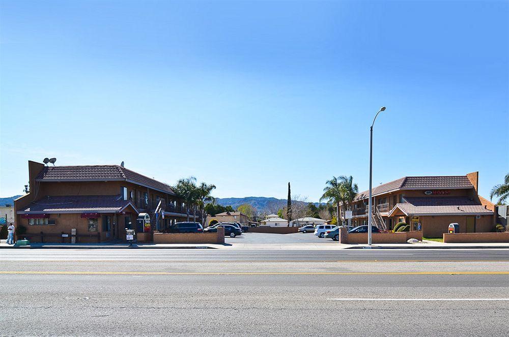 Santa Clarita Motel - Near Six Flags Magic Mountain - Valencia 외부 사진